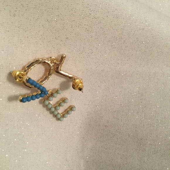 SOLD - Picture 4 of 5